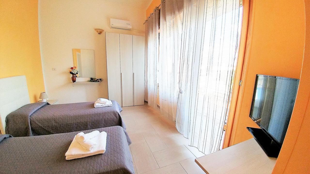 B&B Maresalento Racale Ngoại thất bức ảnh